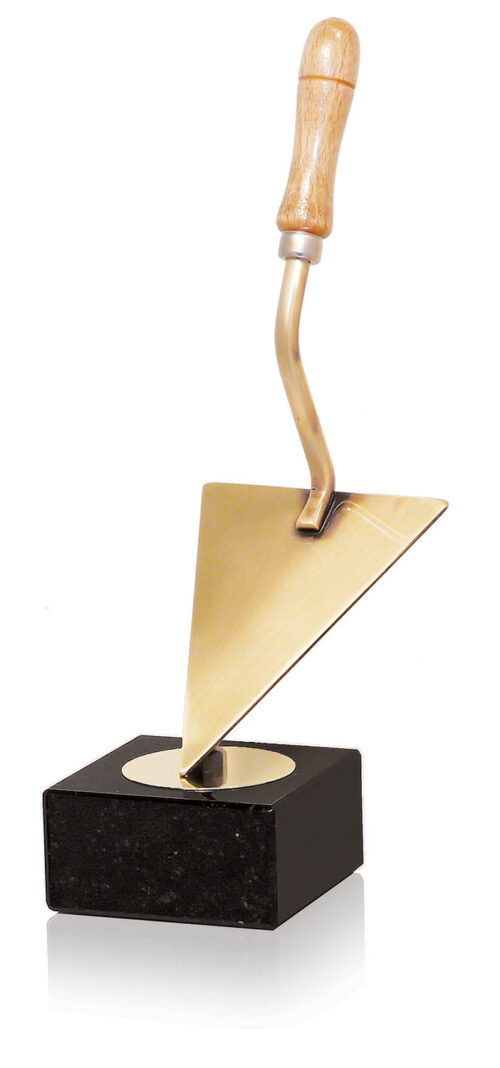 Trofeo de Albañil Ref.282/04361  Alturas 24cm 28cm**