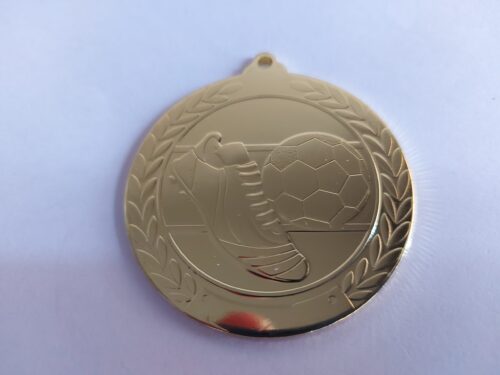 Medalla Ref. 1022 Solo color Oro  Existencias (32)  se venden las 32 juntas.*