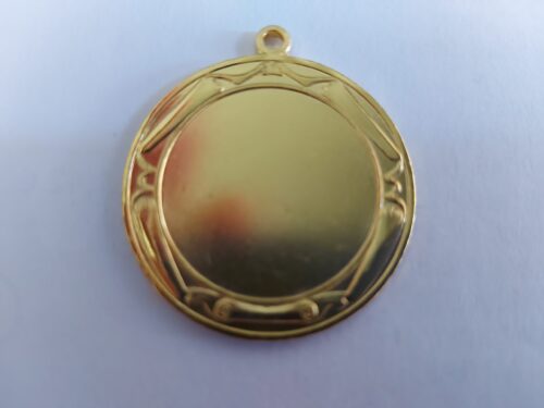 Medalla Ref.2021 solo color Oro   Existencias (200)*