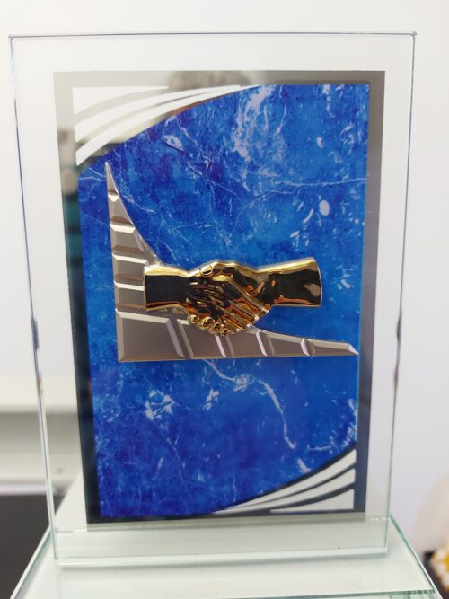 Trofeo de Árbitro o Agradecimiento  Ref. 4470  Altura 17 cm  Existencias (9)*****
