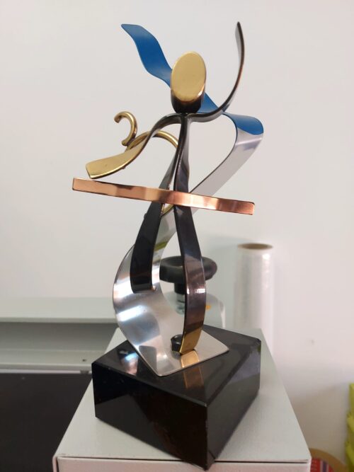Trofeo de Atletismo  Ref.0890798  Altura 28cm  Existencias (1)*****