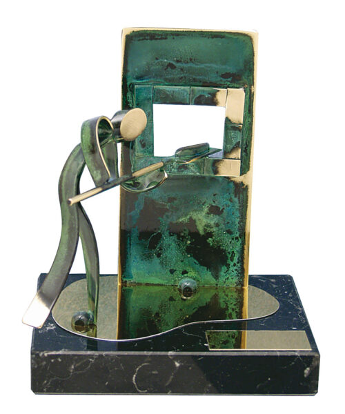 Trofeo de Panadero/a  Ref.921 Altura 18 x 14cm**